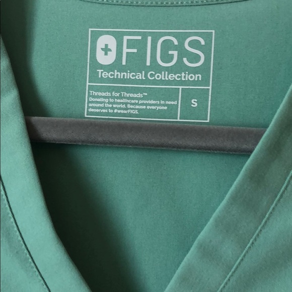 FIGS JADE CASMA TOP (S) - Picture 4 of 4